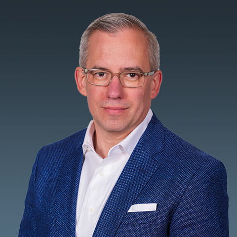 Headshot of Michael Harlow