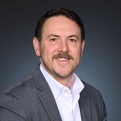 headshot-of-shaune-scutellaro-480x480 headshot-of-shaune-scutellaro-480x480